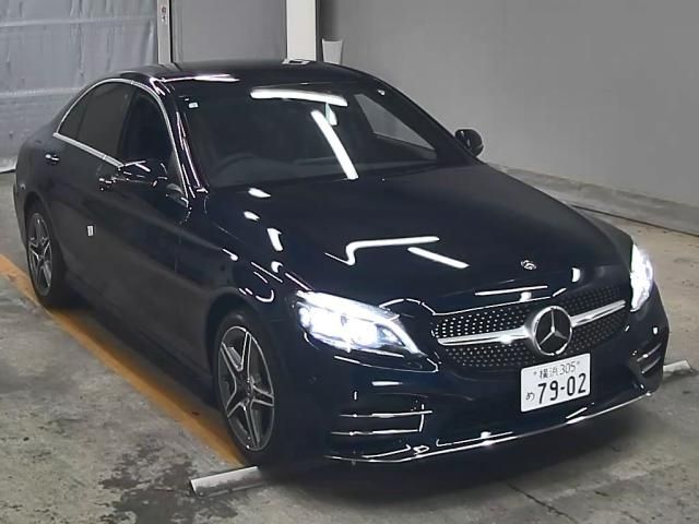 380 Mercedes benz C class 205077 2020 г. (ZIP Tokyo)